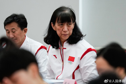 赖亚文任中国排协主席