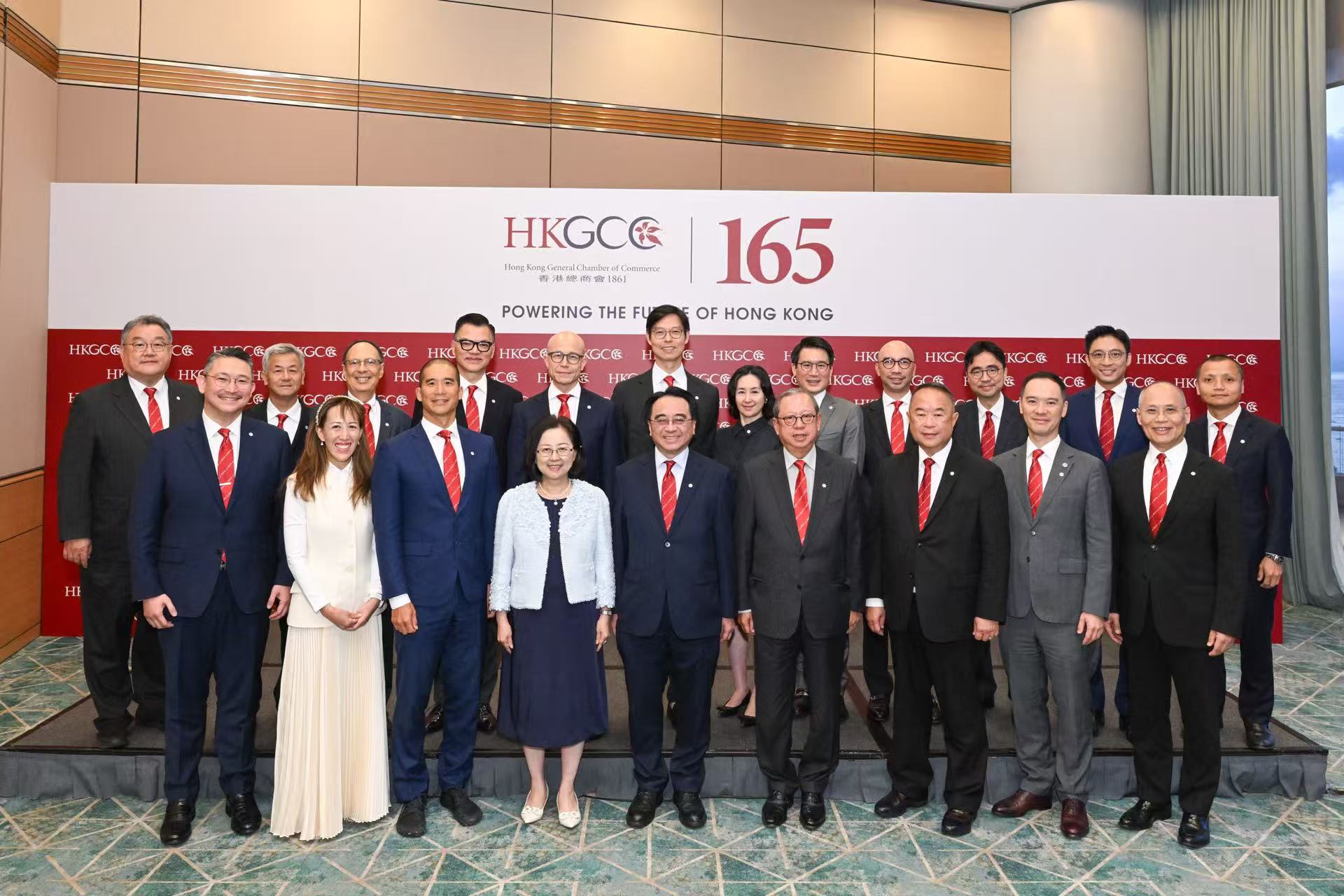 hk_c_b87c3c012b71ee6ba0fda67dfd3b84f.jpg