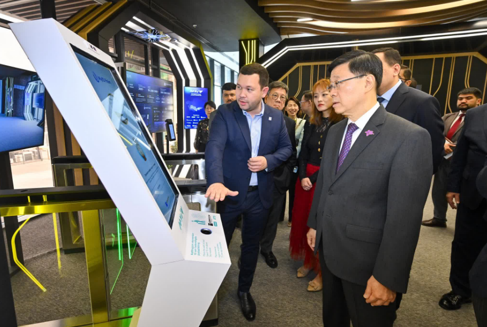 hk_c_1782187343003002628.png hk_c_image.png